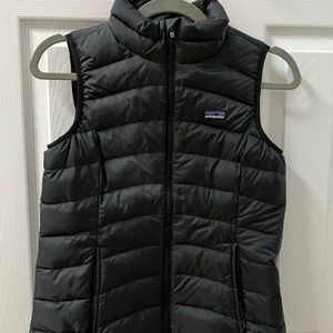 Black Patagonia vest